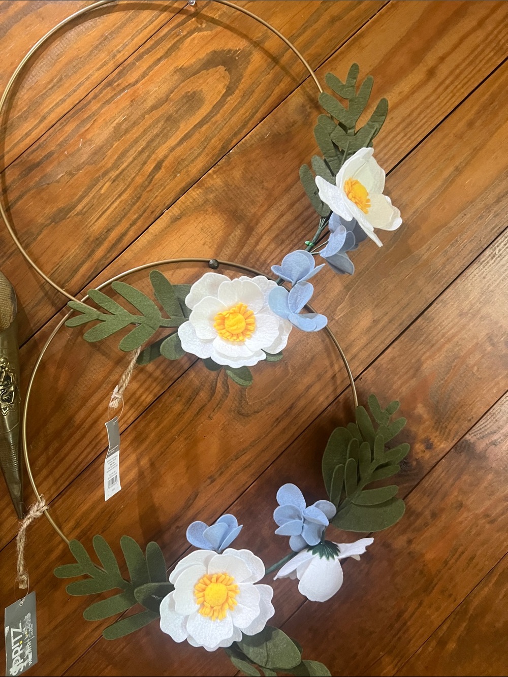 Felt Floral Hoop Wreath - White, Yellow & Green